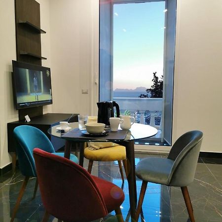 Vomero Guest House Napoli Esterno foto